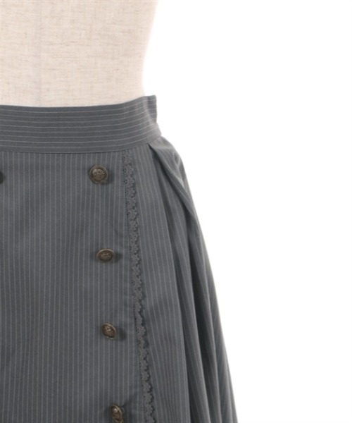 axes femme（アクシーズファム）の「連ボタンフィッシュテール