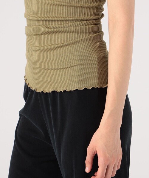 HAKUJI(ハクジ)の「HAKUJI SUPIMA SILK CAMI(キャミソール・レディース・カーキ/ダークグリーン/ブラック・FREE)」の11枚目の写真