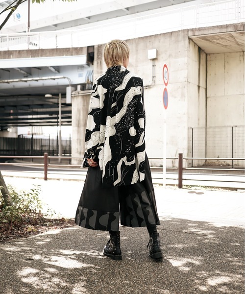 rovtski(ロフトスキー)の「波ペイントワイドパンツ(その他パンツ・レディース・ブラック・FREE)」の5枚目の写真