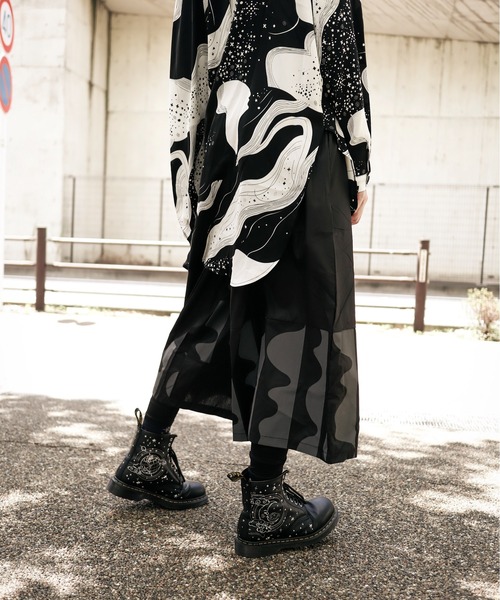 rovtski(ロフトスキー)の「波ペイントワイドパンツ(その他パンツ・レディース・ブラック・FREE)」の9枚目の写真