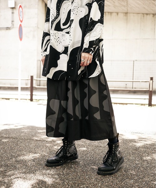 rovtski(ロフトスキー)の「波ペイントワイドパンツ(その他パンツ・レディース・ブラック・FREE)」の11枚目の写真