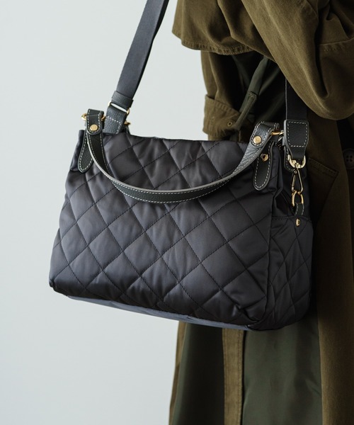 russet(ラシット)の「キルティングミニトートバッグ(CE-1165)(ハンドバッグ・レディース・ブラック/チャコールグレー・FREE)」の7枚目の写真