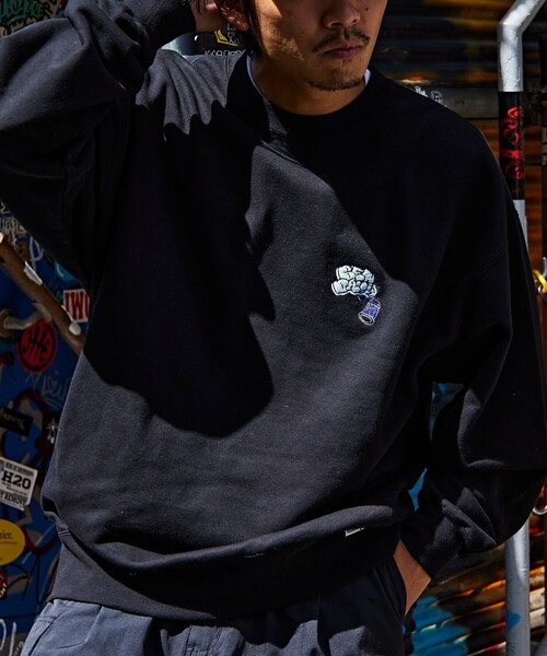 FREAK'S STORE（フリークスストア）の「限定展開 BEN DAVIS×FREAK'S STORE/ベンデイビス 別注 ビッグシルエット タギングロゴ バックプリント クルーネックスウェット（スウェット・メンズ・サックスブルー/グリーン/グレー/ブラック・SMALL/LARGE/X-LARGE/MEDIUM）」の8枚目の写真
