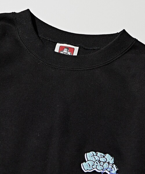 FREAK'S STORE（フリークスストア）の「限定展開 BEN DAVIS×FREAK'S STORE/ベンデイビス 別注 ビッグシルエット タギングロゴ バックプリント クルーネックスウェット（スウェット・メンズ・サックスブルー/グリーン/グレー/ブラック・SMALL/LARGE/X-LARGE/MEDIUM）」の17枚目の写真