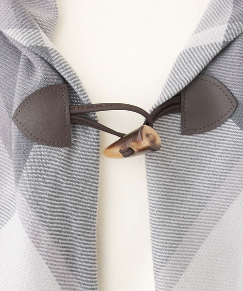 MK MICHEL KLEIN（エムケーミッシェルクラン）の「チェック柄フリンジポンチョ/洗える（ストール/ショール・レディース・ライトグレー/ベージュ/ミント・38）」の8枚目の写真