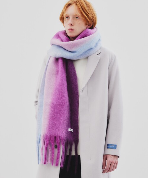 tk.TAKEO KIKUCHI(ティーケータケオキクチ)の「◆シャギーボリュームロングマフラー(マフラー・メンズ・グリーン/ホワイト/ブルー/ブラック系1/パープル系2/グリーン系その他3/イエロー系9/サックスブルー系3/ブラウン系2/ブラック・00)」の9枚目の写真