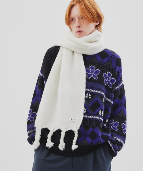 tk.TAKEO KIKUCHI(ティーケータケオキクチ)の「◆シャギーボリュームロングマフラー(マフラー・メンズ・グリーン/ホワイト/ブルー/ブラック系1/パープル系2/グリーン系その他3/イエロー系9/サックスブルー系3/ブラウン系2/ブラック・00)」の2枚目の写真