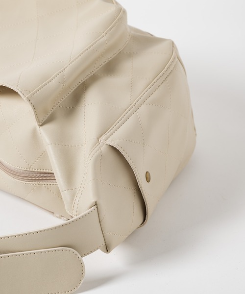 anoco no oheya(アノコノオへヤ)の「INTERFACTORY×えのちゃん daily leather bag(ショルダーバッグ・レディース・アイボリー/カーキ・FREE)」の15枚目の写真