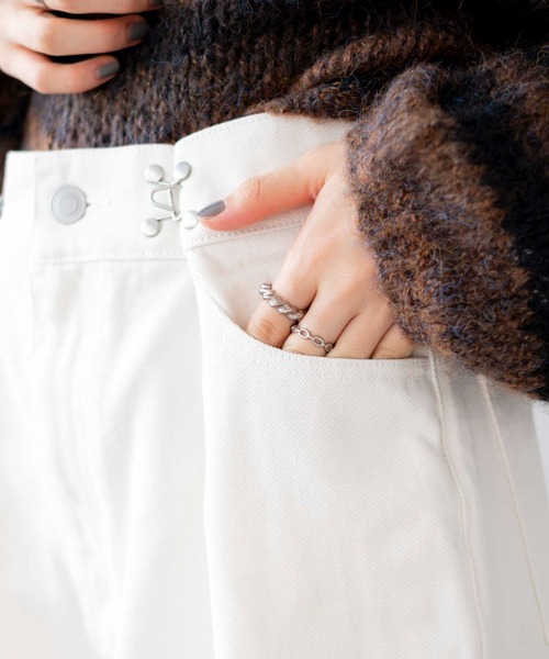 WEGO（ウィゴー）の「WEGO/ウエストフックデニムワイドパンツ（デニムパンツ・レディース・ホワイト/グレー/ライトインディゴブルー・SMALL/MEDIUM）」の8枚目の写真