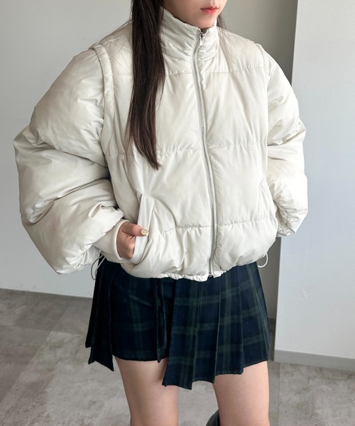 apres jour mignon(アプレジュールミニョン)の「ダウンライク2WAYスタンドブルゾン【ZOZOTOWN限定アイテム】(ブルゾン・レディース・オフホワイト/チャコールグレー/ライトグレー/ブラック・X-LARGE/フリー)」の10枚目の写真