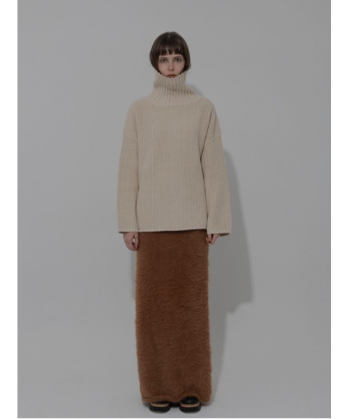 AMAIL(アマイル)の「Volume up knit(ニット/セーター・レディース・アイボリー/ブラック/ブルー・FREE)」の4枚目の写真