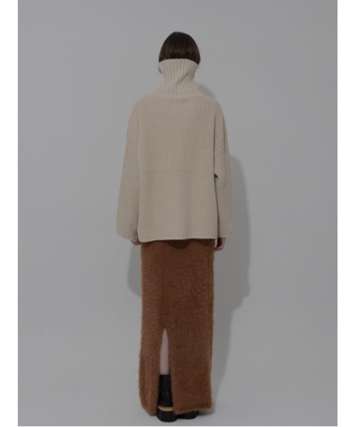 AMAIL(アマイル)の「Volume up knit(ニット/セーター・レディース・アイボリー/ブラック/ブルー・FREE)」の6枚目の写真