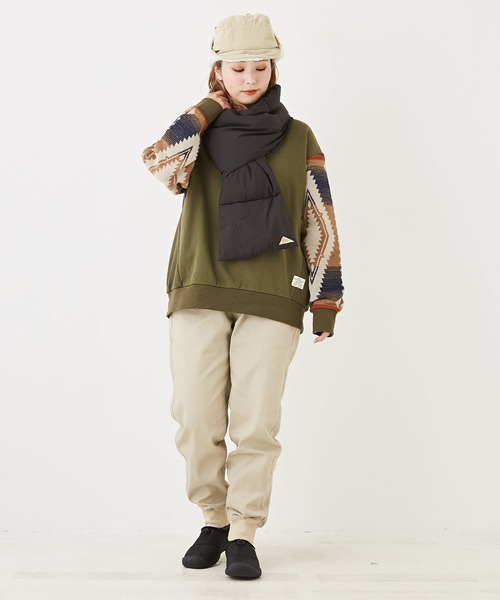 CUBE SUGAR（キューブシュガー）の「スウェット×ジャガードクルーネックプルオーバー（スウェット・レディース・ブラック/カーキ/ナチュラル・M）」の17枚目の写真