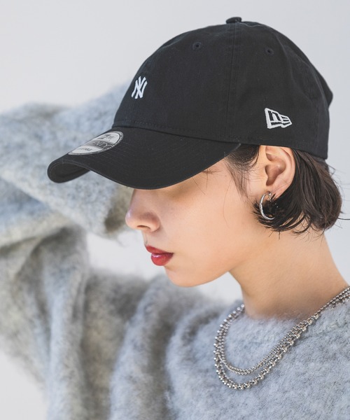 PAGEBOY（ページボーイ）の「NEWERA×PB 9TWENTYCAP（キャップ・レディース・オフホワイト/ブラック・FREE）」の4枚目の写真