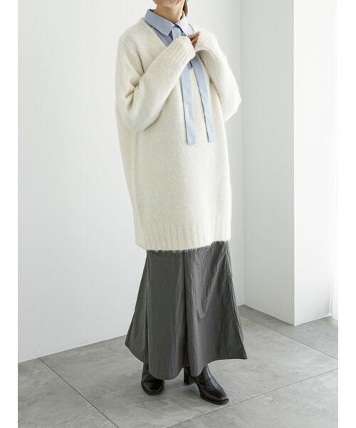 Te chichi（テチチ）の「Vネックロングニット（ニット/セーター・レディース・グレー/オフホワイト/ラベンダー・F）」の9枚目の写真