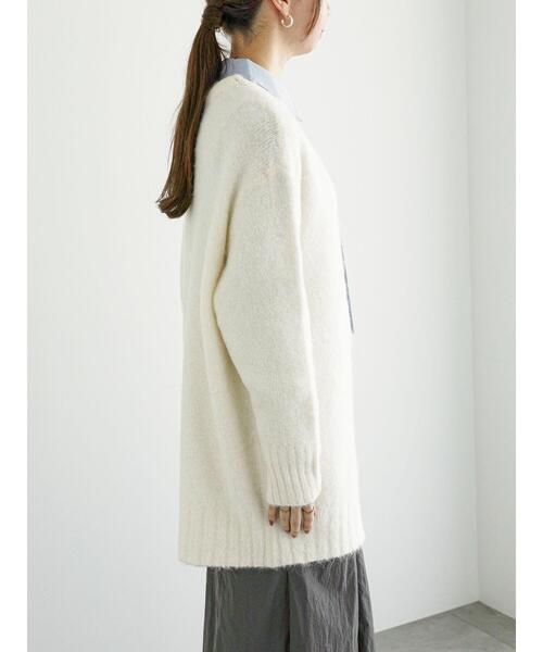 Te chichi（テチチ）の「Vネックロングニット（ニット/セーター・レディース・グレー/オフホワイト/ラベンダー・F）」の11枚目の写真