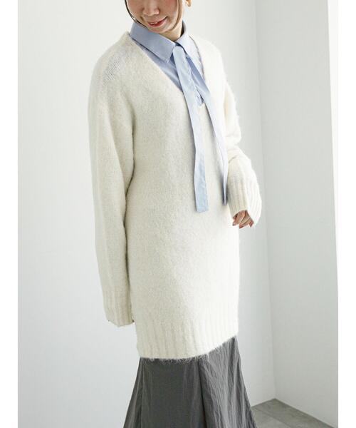 Te chichi（テチチ）の「Vネックロングニット（ニット/セーター・レディース・グレー/オフホワイト/ラベンダー・F）」の12枚目の写真