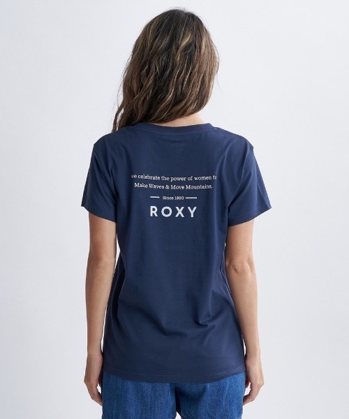 ROXY（ロキシー）の「POWER OF WOMEN/ロキシーシンプルブランドロゴプリントスタンダード半袖カットソー（Tシャツ/カットソー・レディース・ネイビー/パープル/ブラック/ホワイト・SMALL/LARGE/MEDIUM）」の3枚目の写真