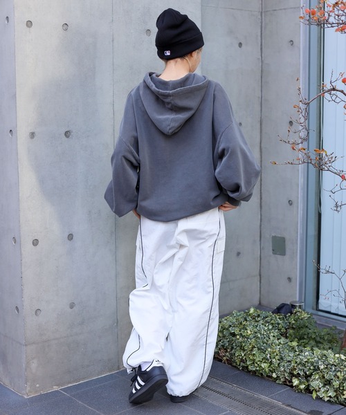 SPINNS(スピンズ)の「シルエット変更自在!パイピングナイロンカーゴパンツ(カーゴパンツ・メンズ・グレー/ブラック/オフホワイト/カーキ/ネイビー・M/L)」の10枚目の写真