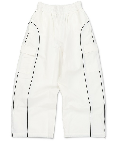 SPINNS(スピンズ)の「シルエット変更自在!パイピングナイロンカーゴパンツ(カーゴパンツ・メンズ・グレー/ブラック/オフホワイト/カーキ/ネイビー・M/L)」の20枚目の写真