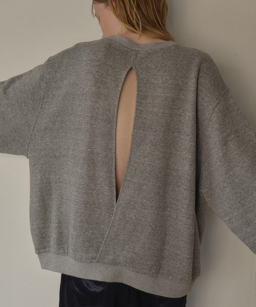 MANOF（マノフ）の「MOON SLASH NECK SWEAT（スウェット）」 - WEAR