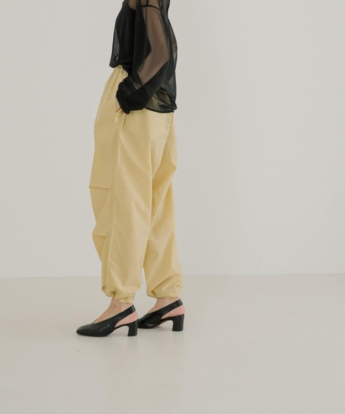 Lee（リー）の「『別注』Lee×URBAN RESEARCH　パラシュートパンツ（その他パンツ・レディース・グレー系その他/ライトベージュ/チャコールグレー・SMALL/MEDIUM）」の12枚目の写真