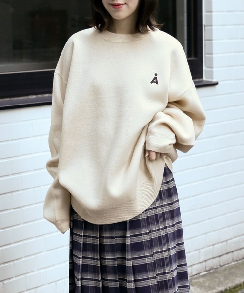 ALAND（エーランド）の「【UNISEX】ALAND／Alogoニットクルーネック2 2105520（ニット/セーター・レディース・グリーン/ネイビー/アイボリー・MEDIUM/LARGE）」の2枚目の写真
