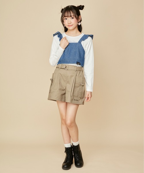 JENNI love(ジェニィラブ)の「ベルト付きカーゴキュロット(カーゴパンツ・キッズ・ブラック/カーキ/ベージュ・130cm/140cm/150cm/160cm)」の6枚目の写真