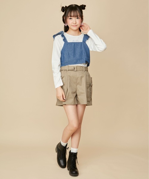 JENNI love(ジェニィラブ)の「ベルト付きカーゴキュロット(カーゴパンツ・キッズ・ブラック/カーキ/ベージュ・130cm/140cm/150cm/160cm)」の8枚目の写真