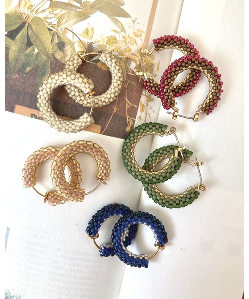 tone(トーン)の「【3pan】フープピアス(MA)(ピアス(両耳用)・レディース・アイボリー/ネイビー/レッド/グリーン/ブラウン・FREE)」の3枚目の写真