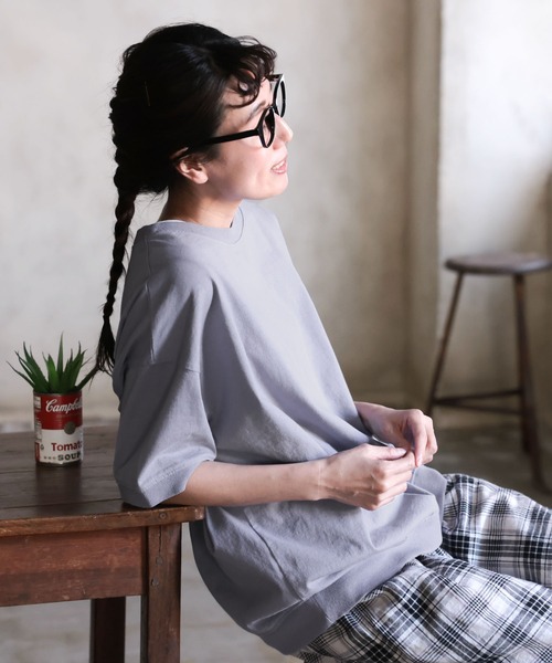 soulberry(ソウルベリー)の「イチモク!な、無地Tシャツ(Tシャツ/カットソー・レディース・スミクロ/キャメル/プラム/キナリ・LL/L/4L/3L/M)」の7枚目の写真