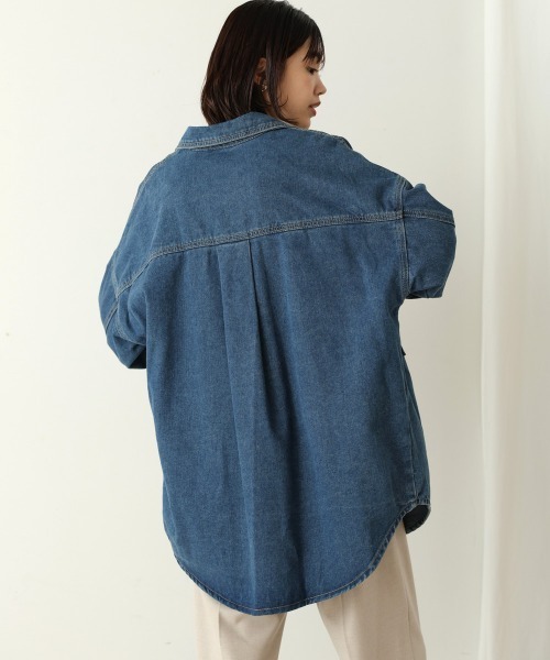 Bou Jeloud(ブージュルード)の「BIGポケットデニムジャケット(デニムジャケット・レディース・ライトブルー/ブルー/ブラック・38)」の11枚目の写真