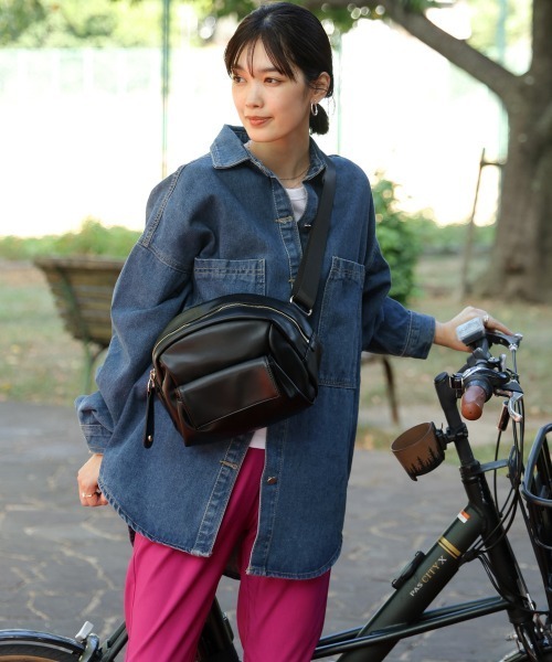 Bou Jeloud(ブージュルード)の「BIGポケットデニムジャケット(デニムジャケット・レディース・ライトブルー/ブルー/ブラック・38)」の10枚目の写真