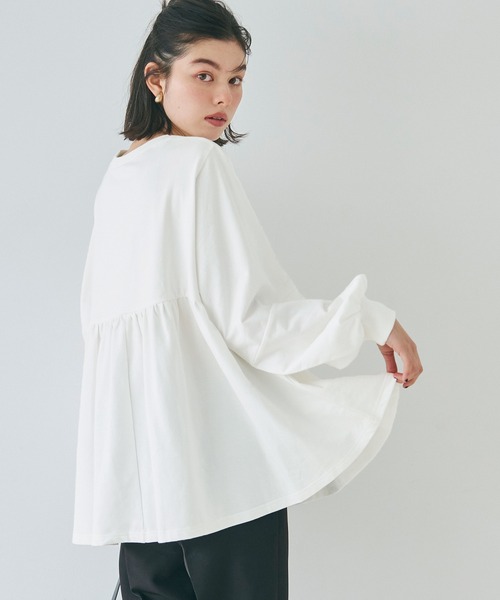 coca（coca）（コカ）の「ミニ裏毛切り替えギャザートップス（スウェット・レディース・ホワイト/ブラック・M/L）」の7枚目の写真