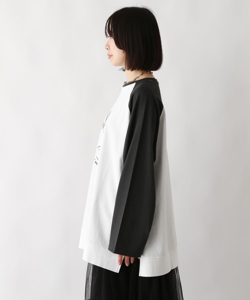 LEPSIM(レプシィム)の「MICKEY/ラグランロンT 109014(Tシャツ/カットソー・レディース・ブラック/ネイビー/ベージュ・FREE)」の20枚目の写真