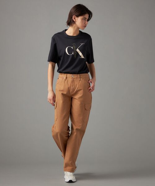 Calvin Klein（カルバン・クライン）の「【ユニセックス】ショートスリーブ テクストモノグラム クルーネックTシャツ（Tシャツ/カットソー・メンズ・ネイビー/ベージュ/ホワイト/ブラック・XL/S/L/M）」の15枚目の写真