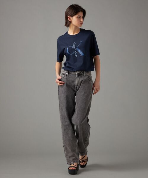 Calvin Klein（カルバン・クライン）の「【ユニセックス】ショートスリーブ テクストモノグラム クルーネックTシャツ（Tシャツ/カットソー・メンズ・ネイビー/ベージュ/ホワイト/ブラック・XL/S/L/M）」の22枚目の写真