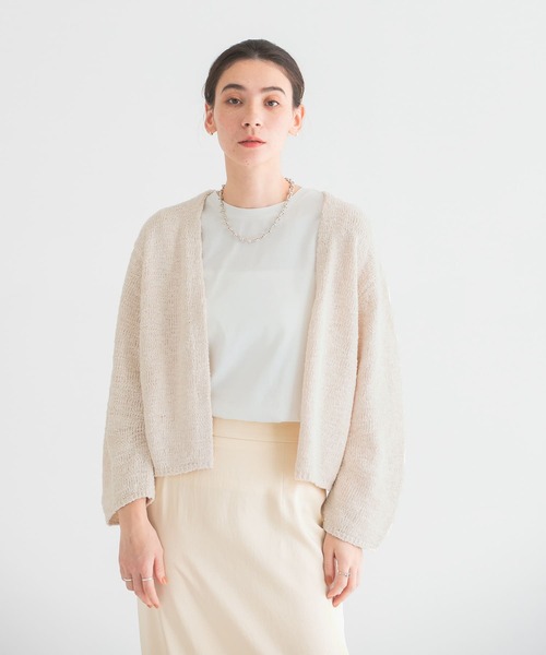 URBAN RESEARCH(アーバンリサーチ)の「ラメブークレカーディガン(カーディガン/ボレロ・レディース・アイボリー/ブラック/レッド・FREE)」の8枚目の写真