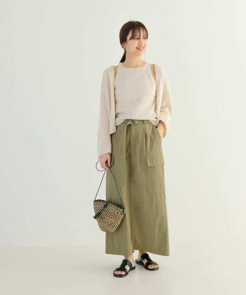 URBAN RESEARCH(アーバンリサーチ)の「ラメブークレカーディガン(カーディガン/ボレロ・レディース・アイボリー/ブラック/レッド・FREE)」の22枚目の写真