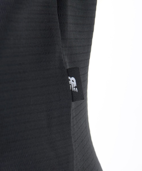 NEW BALANCE(ニューバランス)の「Black Out Collectionプラクティスシャツショートスリーブ リニアロゴ(Tシャツ/カットソー・メンズ・ブラック/ホワイト・X-LARGE/LARGE/MEDIUM/SMALL/XX-LARGE)」の7枚目の写真