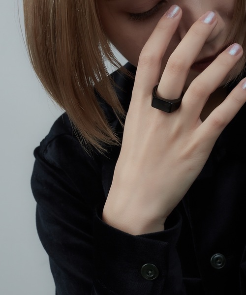 AKEL（アケル）の「【AKEL】アケル/ シグネットリング/ 金属アレルギー対応(サージカルステンレス)（リング・メンズ・ゴールド/シルバー/ブラック/シルバー系その他・#20/#18/#9/#11/#13）」の8枚目の写真