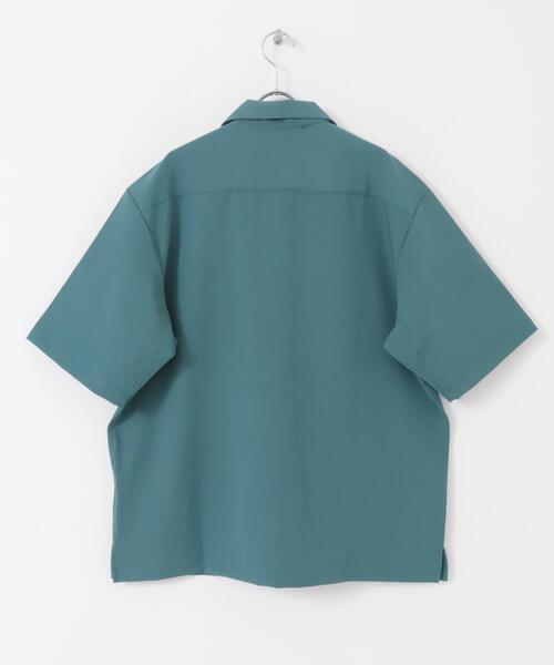 ITEMS URBANRESEARCH(アイテムズ アーバンリサーチ)の「接触冷感 TRストレッチ 半袖シャツ(シャツ/ブラウス・メンズ・グリーン/ライトグレー/ライトベージュ/ブラック・LARGE/MEDIUM)」の6枚目の写真