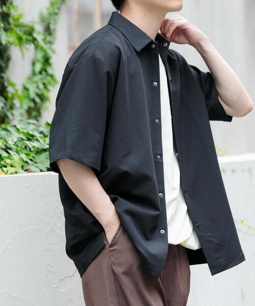 ポリエステル縮絨 ねじれ半袖シャツ ポリエステル縮絨 ねじれ半袖シャツ