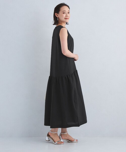 green label relaxing(グリーンレーベルリラクシング)の「フォルム フィット&フレア ニット ワンピース -ウォッシャブル-(ワンピース・レディース・モカ/ブラック・FREE)」の6枚目の写真