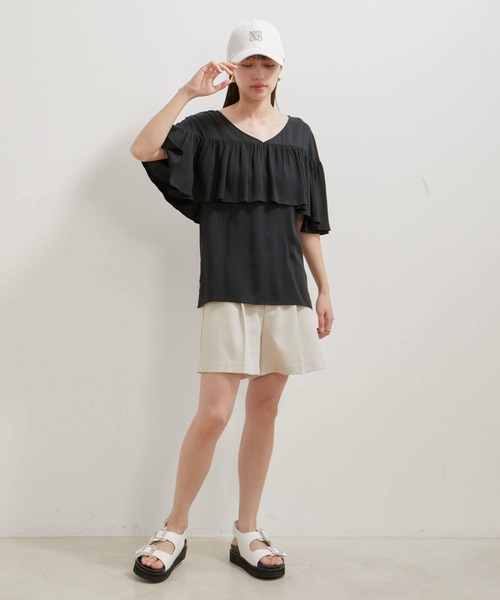 VIS（ビス）の「【前後2WAY】ラッフルブラウス（シャツ/ブラウス・レディース・オフホワイト/ブラック/ライトグリーン・FREE）」の13枚目の写真