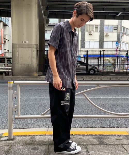 VOLCOM（ボルコム）の「VOLCOM/ボルコム 半袖シャツ 総柄 A0412400（シャツ/ブラウス・メンズ・ブラック系その他・M/L）」の7枚目の写真