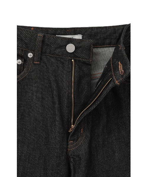 CLANE(クラネ)の「HIP HANG DENIM PANTS(デニムパンツ・レディース・ライトブラック/ブルー・1/0/2)」の10枚目の写真