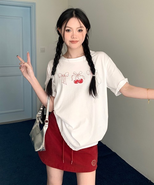 Mayree(メイリー)の「【Mayree】シンプル リボン さくらんぼ チェリー Tシャツ(Tシャツ/カットソー・レディース・ホワイト/グレー・FREE)」の3枚目の写真