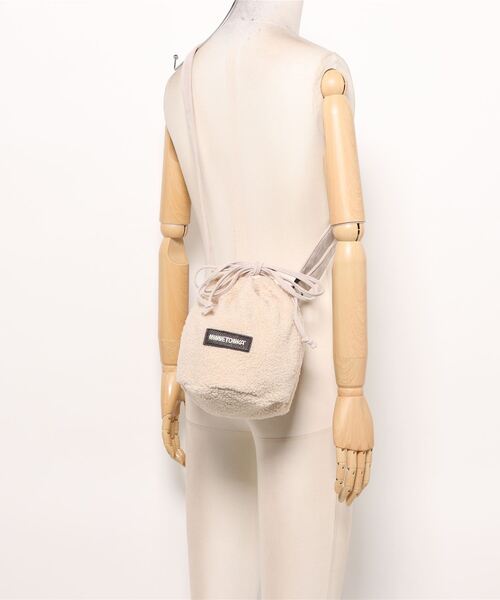 JUGLANS(ユグランス)の「【MINNETONKA】BOA PURSE BAG/ボア巾着バック(ショルダーバッグ・メンズ・ブラウン/アイボリー/グレー・FREE)」の7枚目の写真