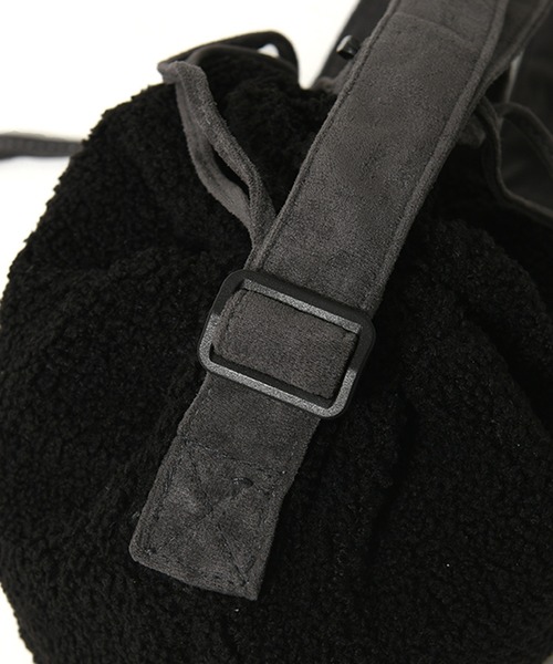 JUGLANS(ユグランス)の「【MINNETONKA】BOA PURSE BAG/ボア巾着バック(ショルダーバッグ・メンズ・ブラウン/アイボリー/グレー・FREE)」の15枚目の写真